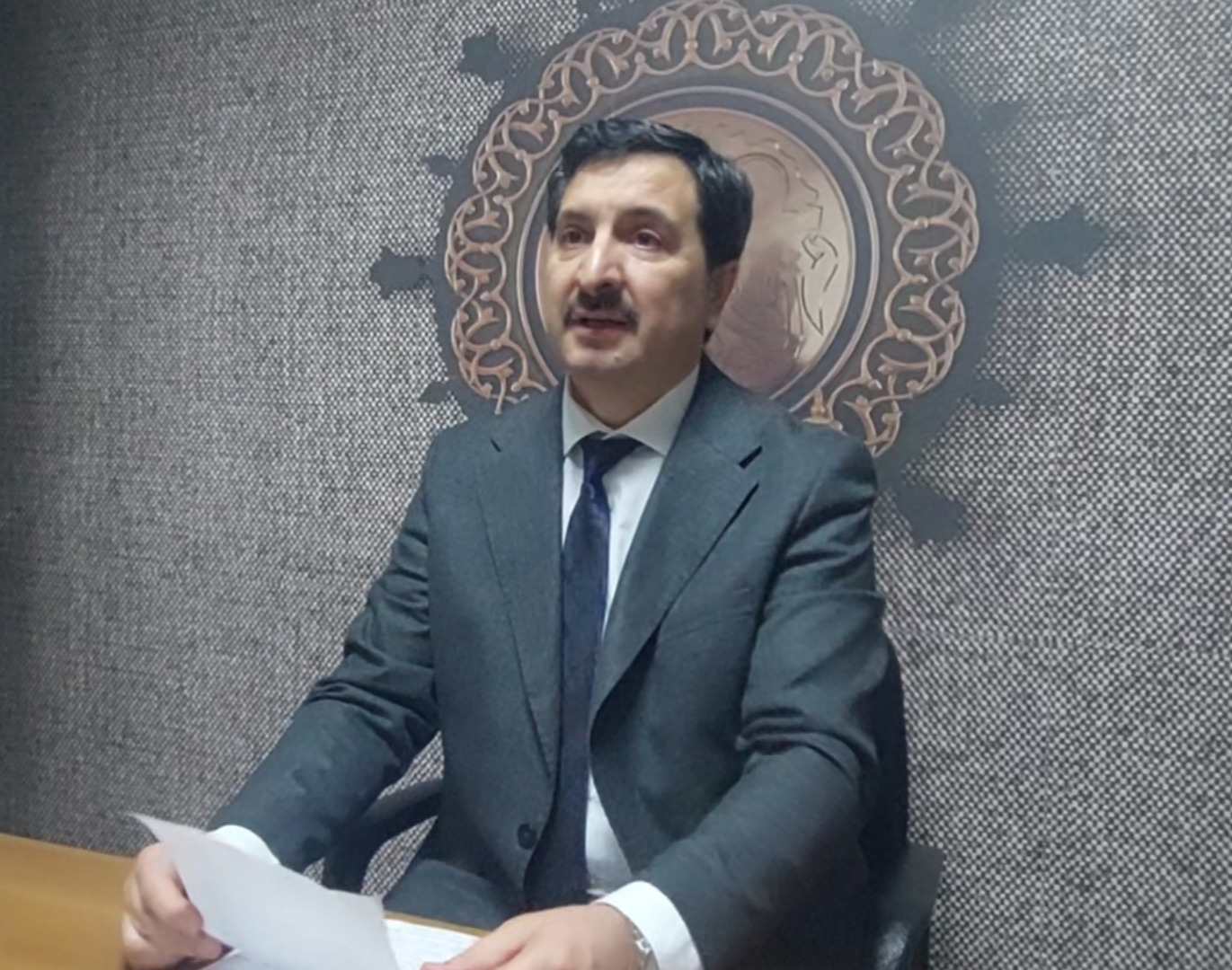 D�N VE �NAN� ARASINDAK� K�PR�: K�TAB-I MUKADDES �EV�R�LER�N�N M�SYONERL�K BOYUTU - Prof. Dr. Durmu� ARIK