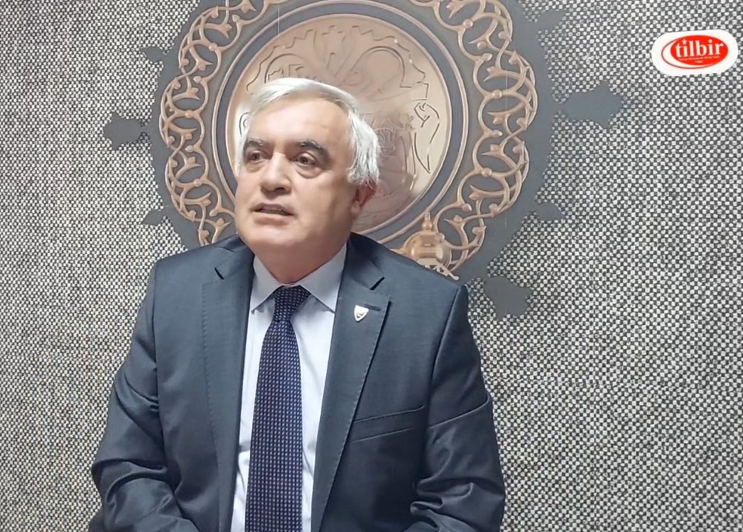 S�YASET� S�MGELER �ZER�NDEN OKUMAK - Do�. Dr. S�leyman G�NG�R